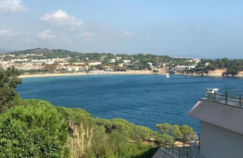 Sant Feliu de Guixols Apartamento | Precioso apartamento en S'Agaró con fantásticas vistas al mar