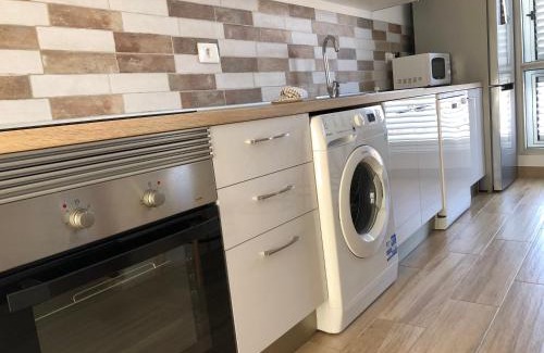 Sardina Apartamento | Precioso apartamento en residencial con piscina cerca de la playa