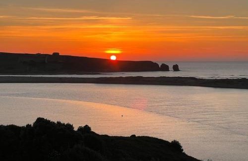 Mogro Apartamento | Precioso atico con vistas al mar 20 metros de Playa de Usil