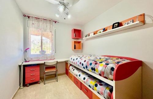 Sant Carles de la Rapita Apartamento | Precioso Atico terraza solarium cocina de verano y piscina cerca de las playas