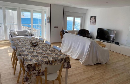 Faro de Cullera Apartamento | Precioso piso con piscina en Cullera (valencia)