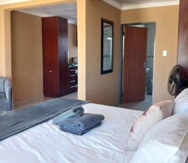 Zeerust Casa | Precious Estates Quartz- Township