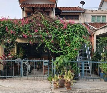Taman Melawati Cama Y Desayuno | Preece's B & B