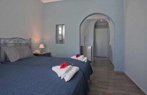 Kamari Hotel | Preka Maria Hotel