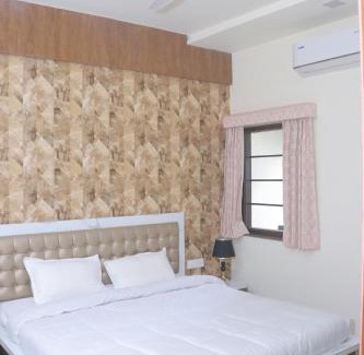 Taj Ganj Cama Y Desayuno | Prem villas homestay