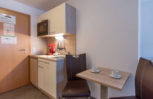 Scheffau am Wilden Kaiser Cama Y Desayuno | Premium-studioappartement Balkon, Küche, Couch - Blaiken Appartements
