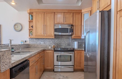 San Carlos Condominio | Premier Playa Blanca Condo 108: 2 BR, 2BA, Beachfront,Ground Level,Hotel Service