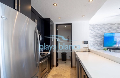 San Carlos Condominio | Premier Beachfront Condo with Ocean Views | Resort Amenities | Pet Friendly