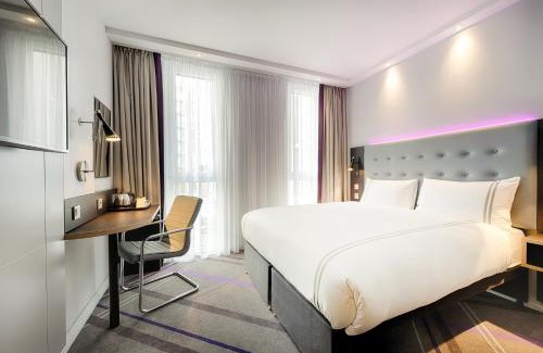 Mitte Hotel | Premier Inn Berlin Alexanderplatz