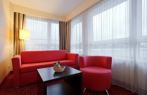 Neukoelln Hotel | Premier Inn Berlin City Süd