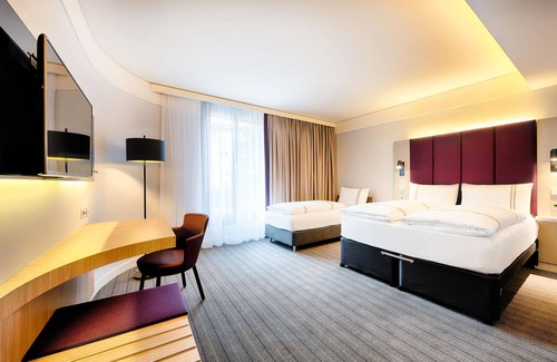 Heilbronn Hotel | Premier Inn Heilbronn City Centre