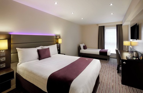 Holyhead Hotel | Premier Inn Holyhead