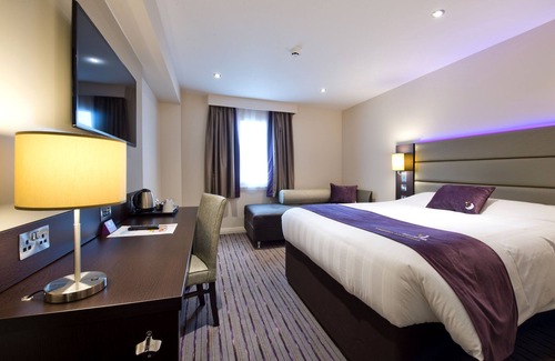 New Eltham Hotel | Premier Inn London Eltham