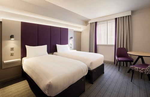 Hampstead Hotel | Premier Inn London Hampstead
