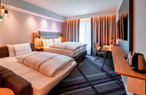 Hallbergmoos Hotel | Premier Inn München Airport Süd
