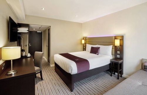 Norwich Hotel | Premier Inn Norwich Airport
