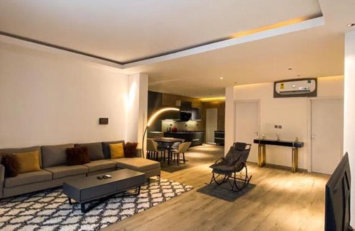 Madina Apartamento | Premier Plush