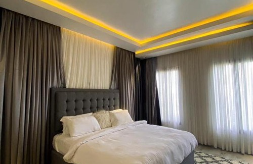 Madina Apartamento | Premier Plush