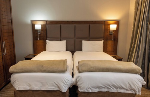 Macleantown Cabina | Premier Resort Mpongo Private Game Reserve