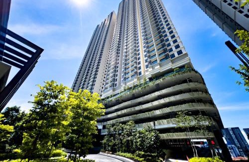Bangsar South Apartamento | Premier Stay KL - Bangsar South - King Bed - Work Space - Near LRT, VE, Conexxion