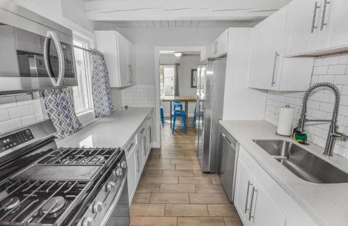 Northeast Reno Casa | Premier Stay Near Casinos with King Beds & Entertainment