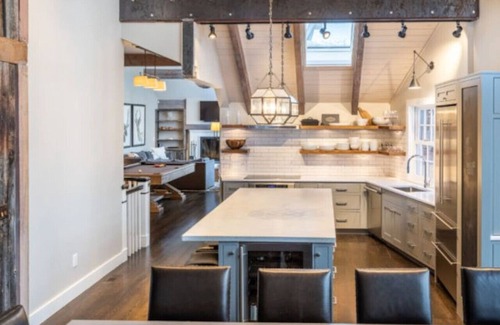Stratton Mountain Casa | Premier Stratton Mountain Resort Location Flowing Springs