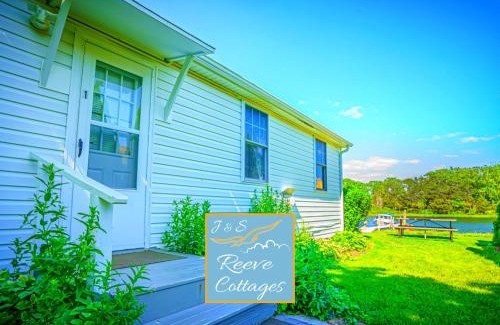 Aquebogue Casa | Premier Waterfront Cottage 1