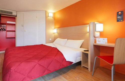 Saint-Jean-de-Vedas Hotel | Premiere Classe Montpellier Ouest - St Jean De Vedas