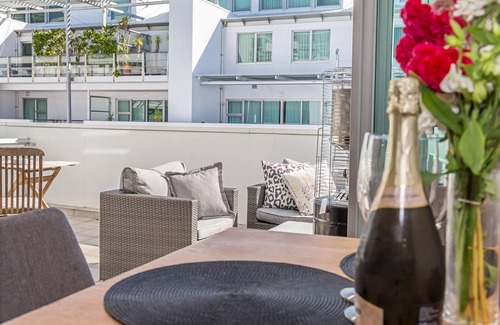 Auckland Central Business District Apartamento | Premium 1BR Apartment at Princes Wharf