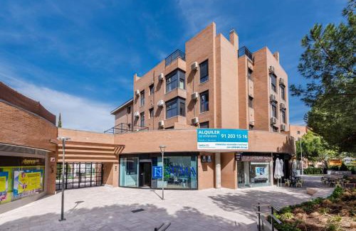 San Juan Bautista Apartamento | Premium Accomodation in La Rosaleda - Madrid