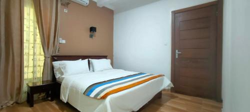 Yaounde Apartamento | Premium apart in city center with parking
