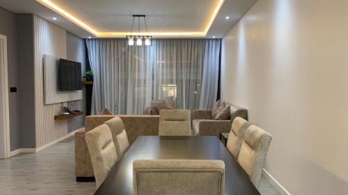 Yaounde Apartamento | Premium apart with swimming pool, gym and parking
