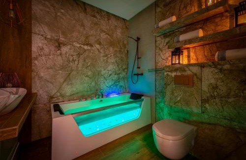 Krakow Apartamento | Premium Apartment for Old Town & Jewish Quarter - Balcony plus Pool onsite