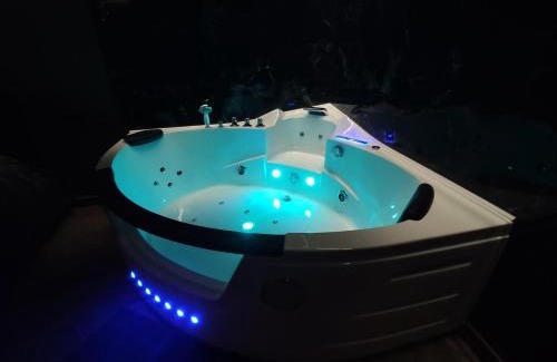Klaipeda Apartamento | Premium Bubble Jacuzzi Apartment