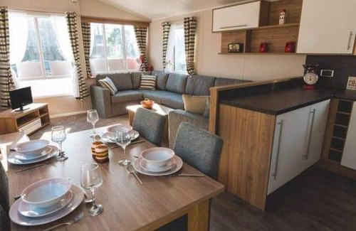 Newquay Chalet De Esquí | Premium Chalet at Newquay Away Resorts MV7