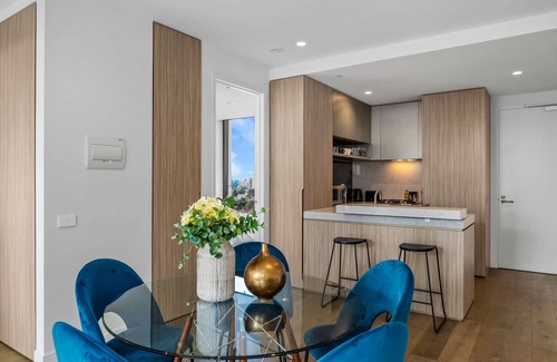 Port Melbourne Condominio | Premium Chic: A Relaxing Retreat