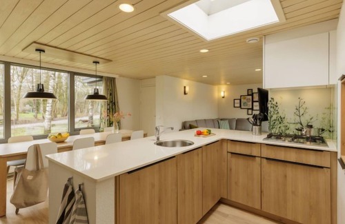 Zeewolde Casa | Premium Cottage by Interhome