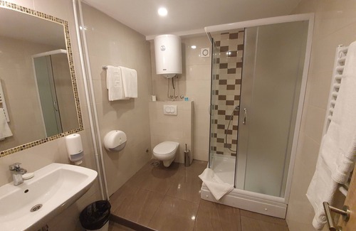Vracar Hotel | Premium Crown Suites
