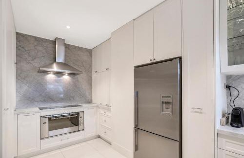 Double Bay Apartamento | Premium Double Bay 3 bedroom apartment