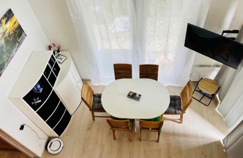 Bremke Casa | PREMIUM-Ferienhaus für 5 Gäste - Sauna, Wald u. Berge Extertal-Ferienpark #49
