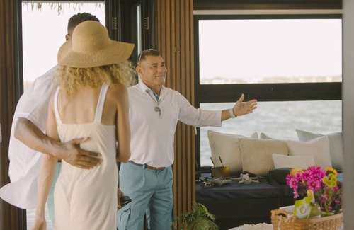 Key Largo Alquiler De Eote | Premium Floating Bungalow by Stay Ombi