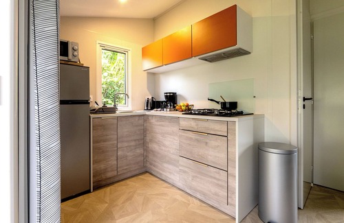 Pordic Casa | Premium mobile home with dishwasher & private spa, 2 bedrooms