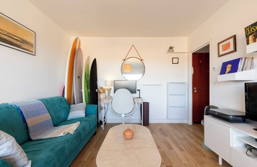 Behobie Apartamento | Premium oceanfront apartment. Ideal for couples or small families.
