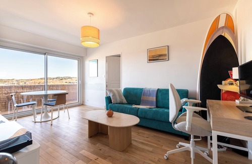 Behobie Apartamento | Premium oceanfront apartment. Ideal for couples or small families.