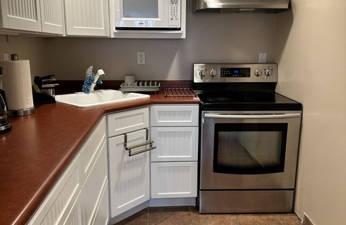 Olympus Cove Apartamento | Premium Olympus Cove Daylight Walkout Apartment