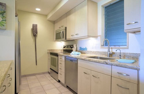 Kaanapali Condominio | Premium OV & Golf Views in Kaanapali - 5 STAR RATING -1200 sqft K212