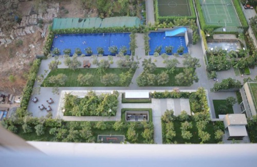 Malad East Casa | Pool View Premium en Esquire - Oberoi Garden City