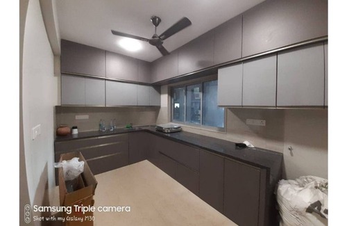Malad East Apartamento | Pool View Premium en Esquire - Oberoi Garden City