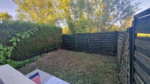 Ornex Apartamento | Prenepla