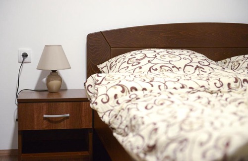 Zrenjanin Apartamento | Prenociste Mali Pariz